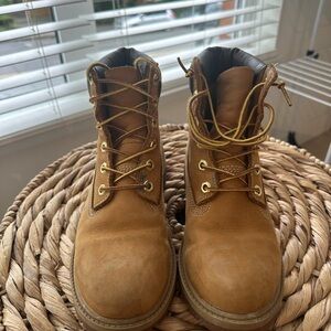 Timberland Tan Ankle Boots